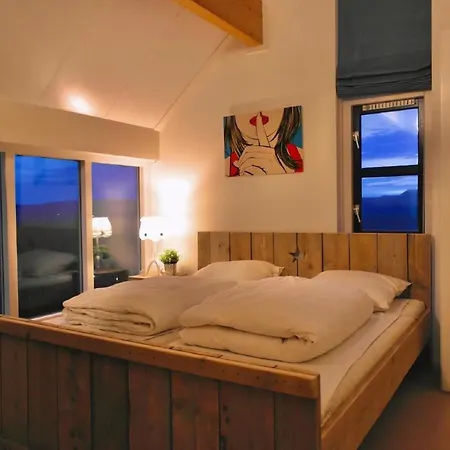 Holiday home Ooghduyne Mit Privatem Whirlpool Julianadorp